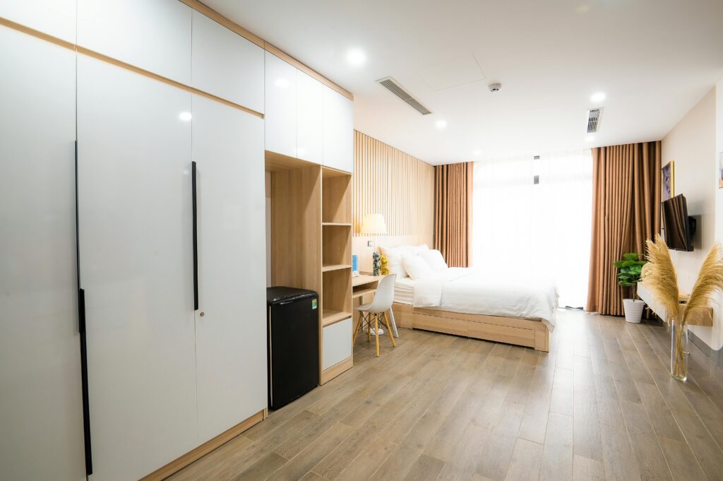 move in/move out cleaning